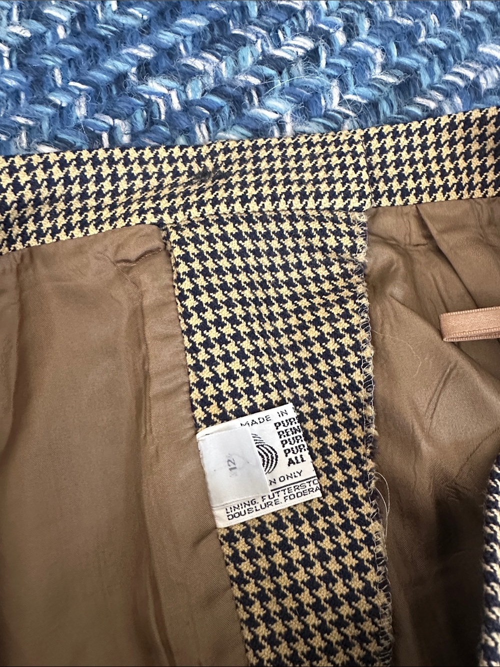 Vintage Burberry plaid herringbone wool skirt - Picture 3 of 9